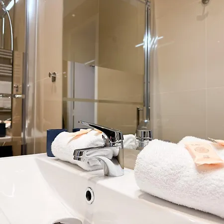 شقة Cosy Nest Rue D Antibes